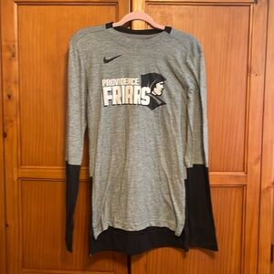 Nike Providence Friars Long Sleeve Shirt Size Small